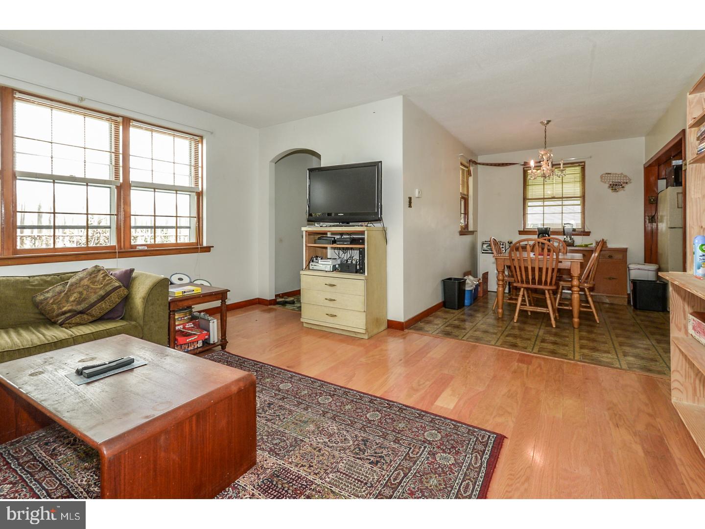 9208 Annapolis Road Philadelphia, PA 19114 - Photo 4 of 17 Gallery Image 4