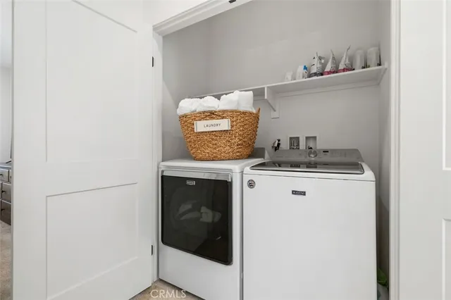 $1,099,000 | 32078 Paseo Vibrantre, San Juan Capistrano, CA 92675