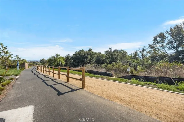 $1,099,000 | 32078 Paseo Vibrantre, San Juan Capistrano, CA 92675