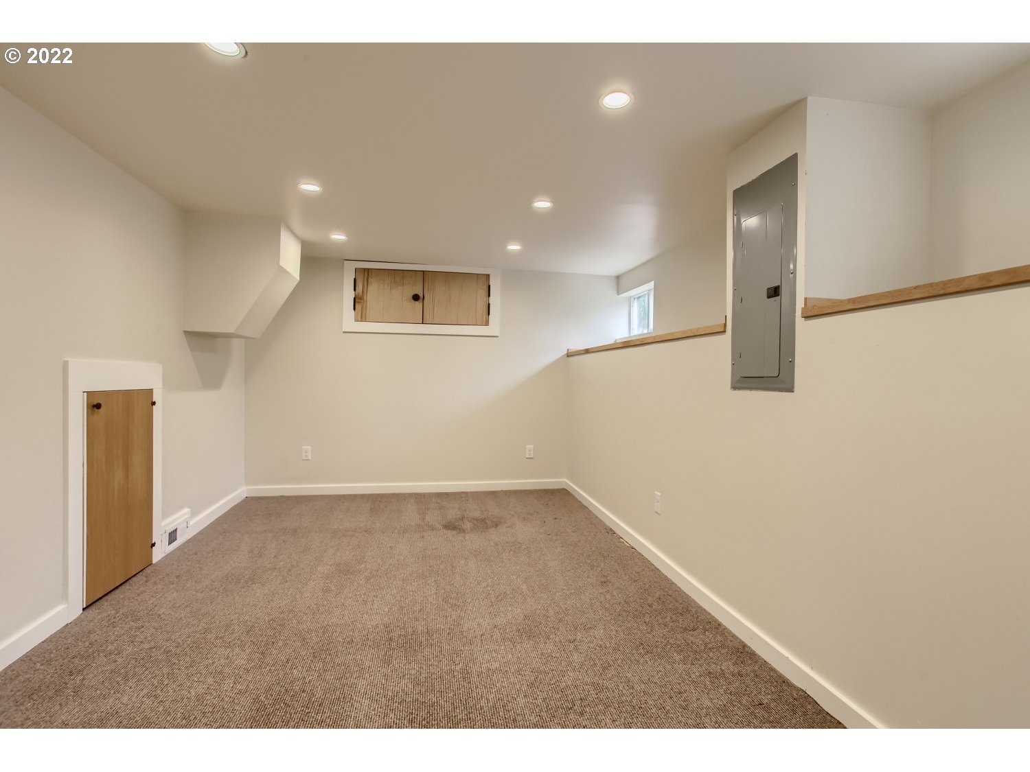 4347 Northeast Sumner Street Portland, OR 97218 - Photo 16 of 25 a view of an empty room