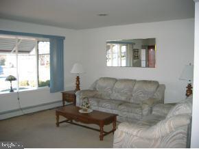 16 Oakfield Road Toms River, NJ 08757 - Photo 2 of 9