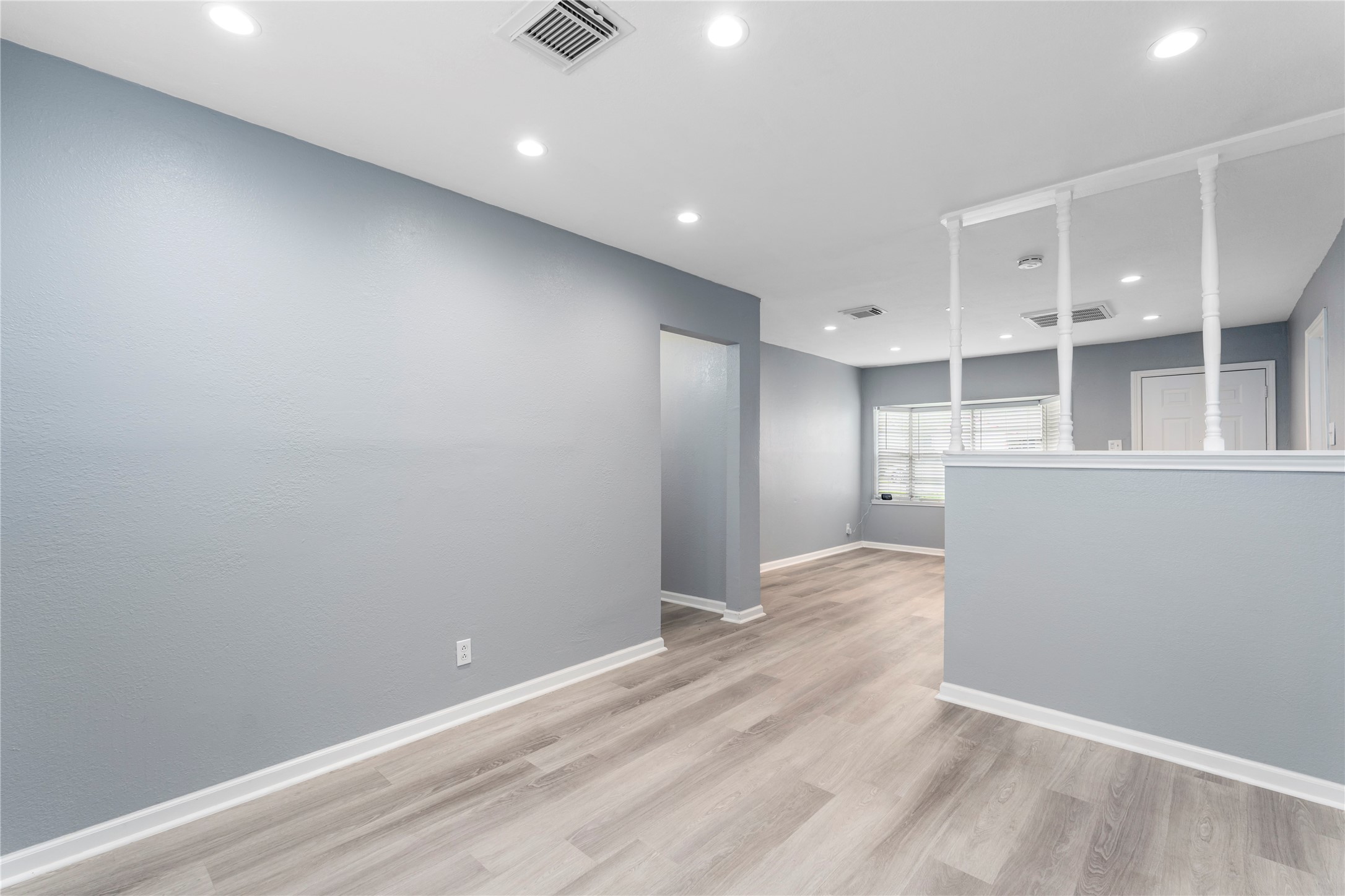 5703 Minden Street Houston, TX 77026 - Photo 6 of 20