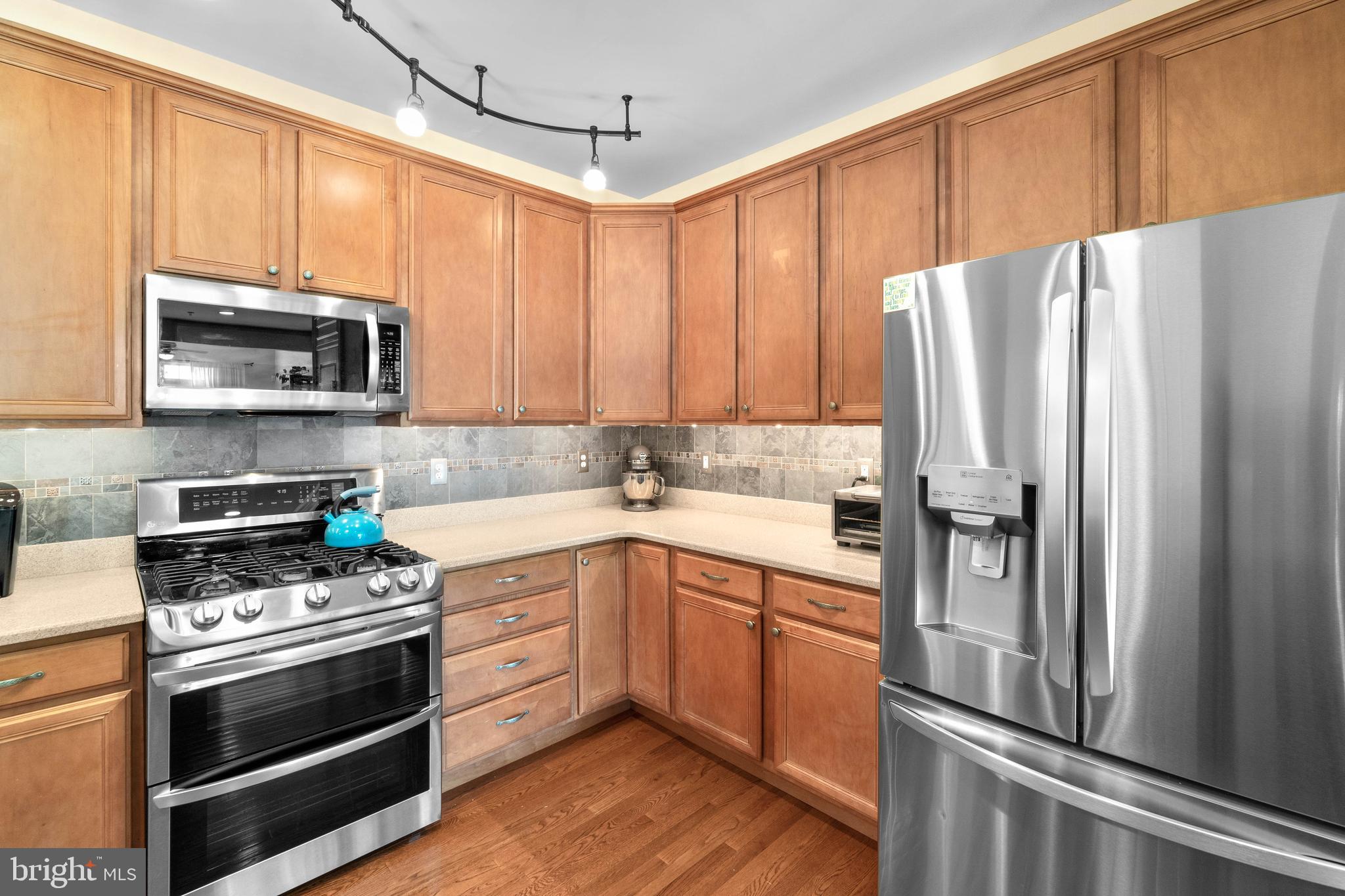 8022 Four Quarter Road Ellicott City, MD 21043 - Photo 13 of 36 Kitchen