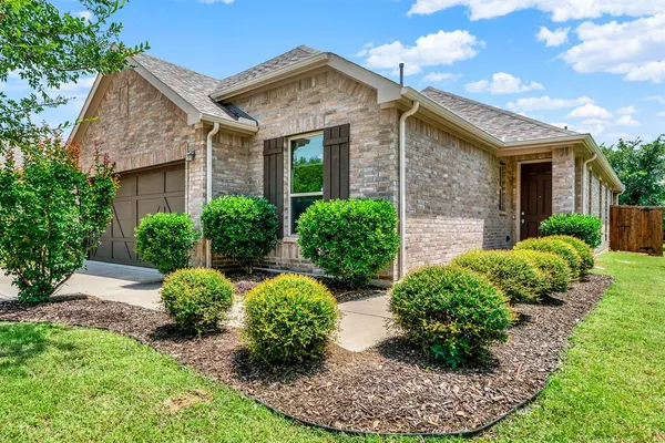 $485,000 | 7411 Fawnbrook Lane, Frisco, TX 75034
