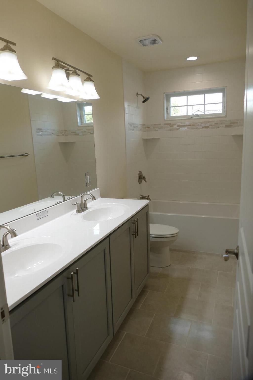 9134 Old Newtown Road Philadelphia, PA 19115 - Photo 29 of 38 Gallery Image 29