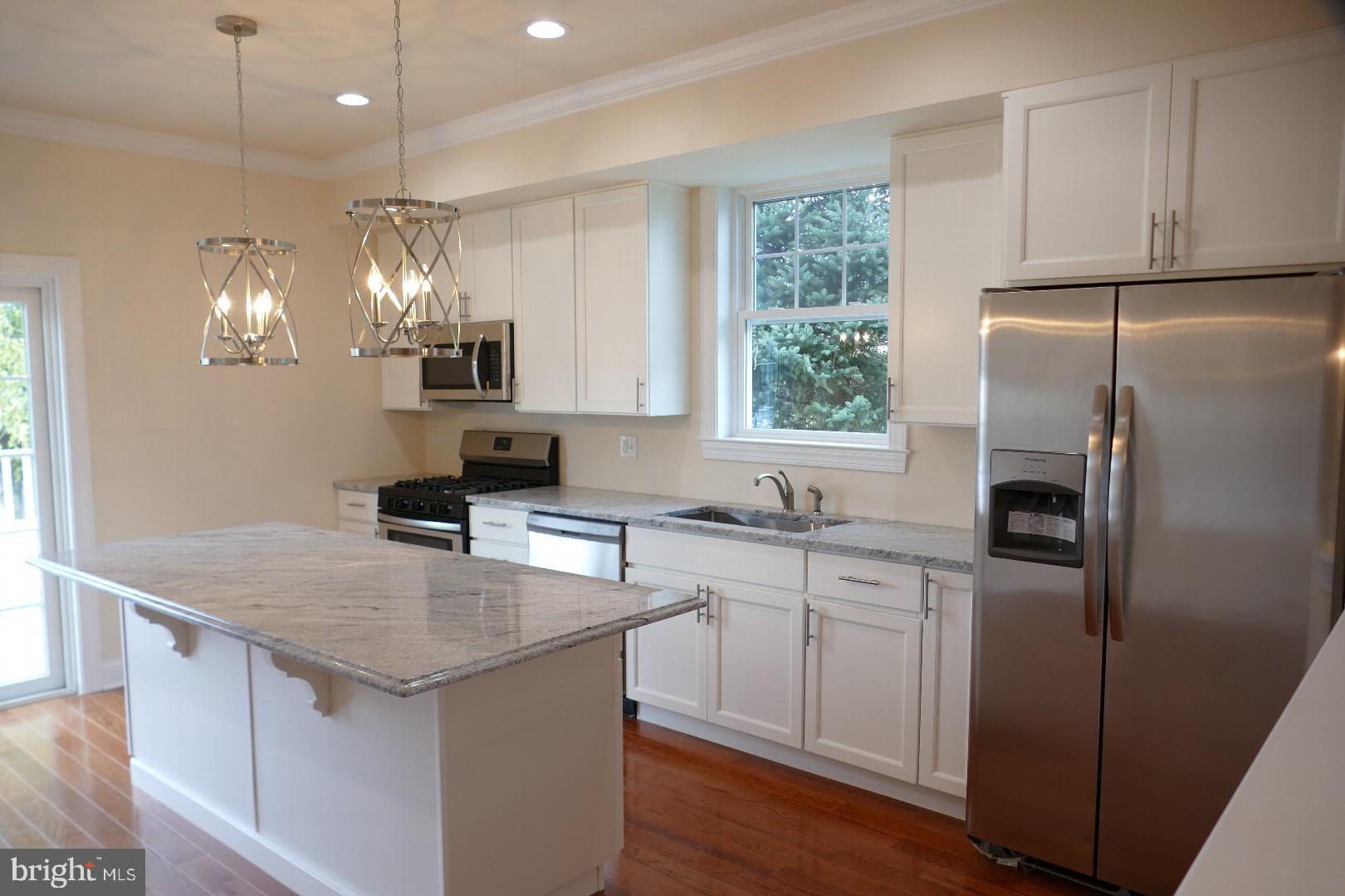 9134 Old Newtown Road Philadelphia, PA 19115 - Photo 9 of 38 Gallery Image 9