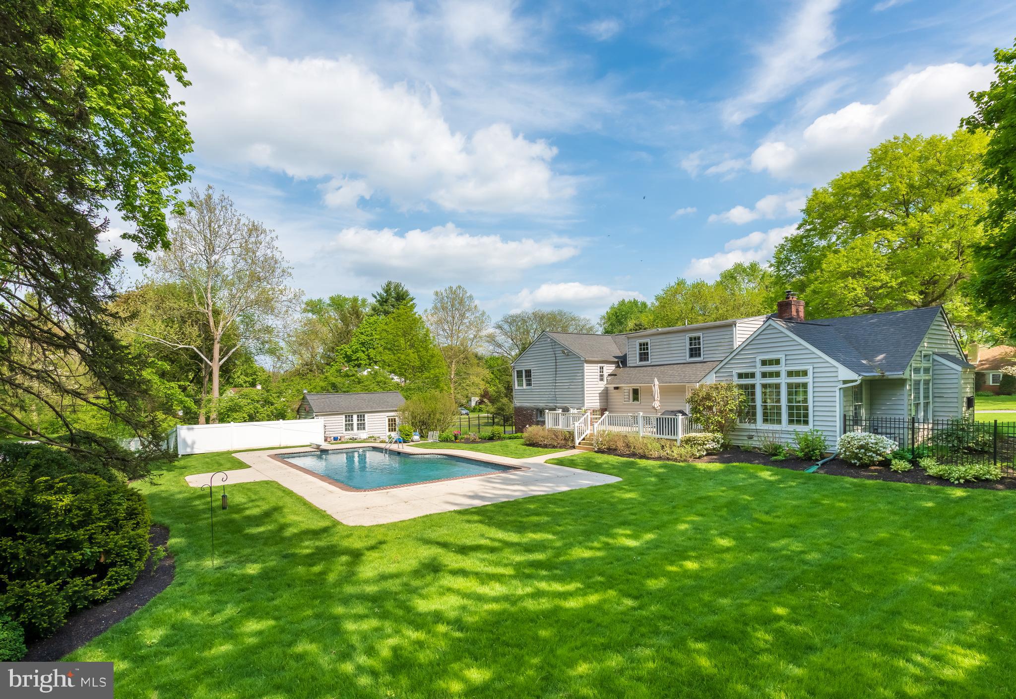 169 Sullivan Road Wayne, PA 19087 - Photo 2 of 30