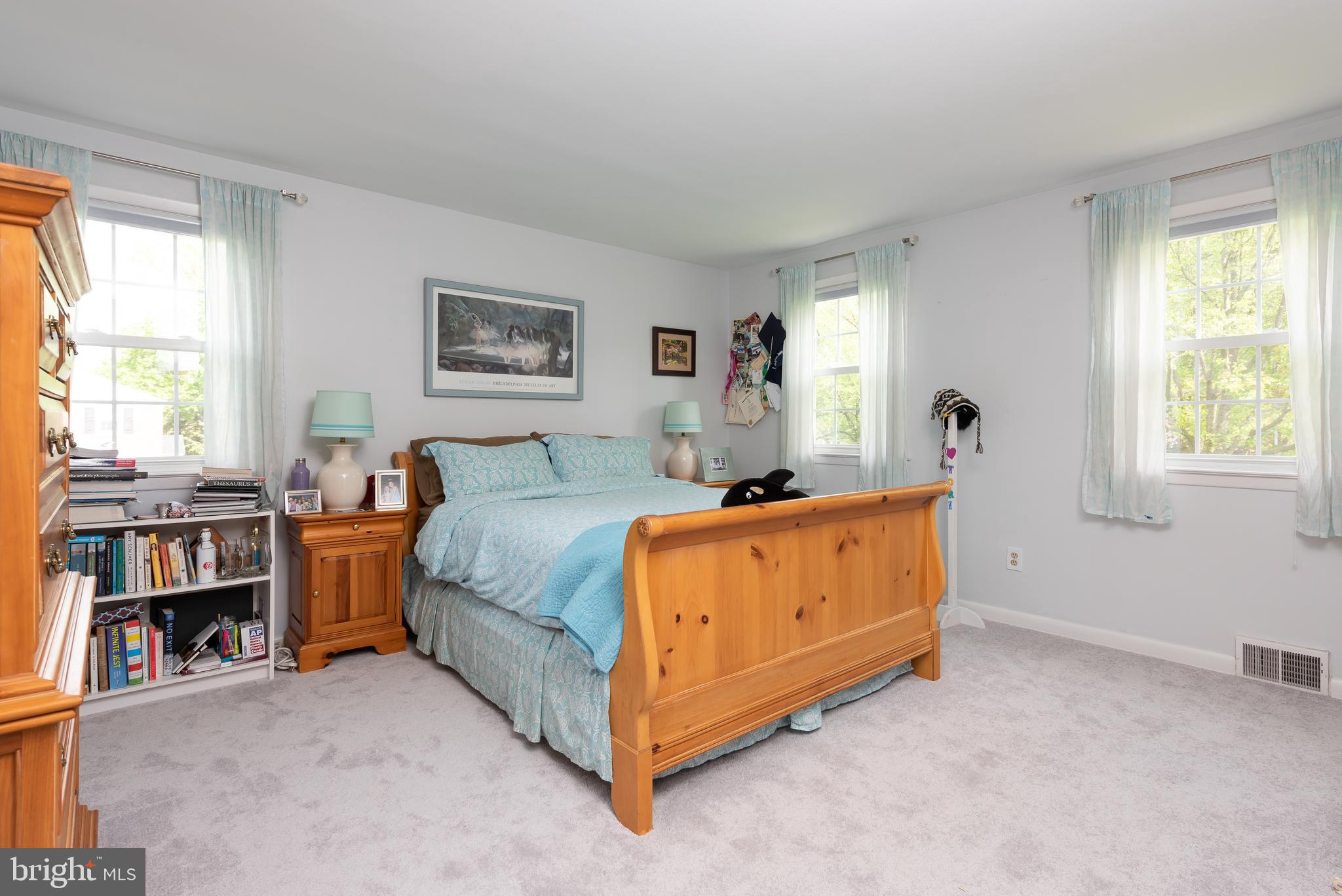 169 Sullivan Road Wayne, PA 19087 - Photo 20 of 30