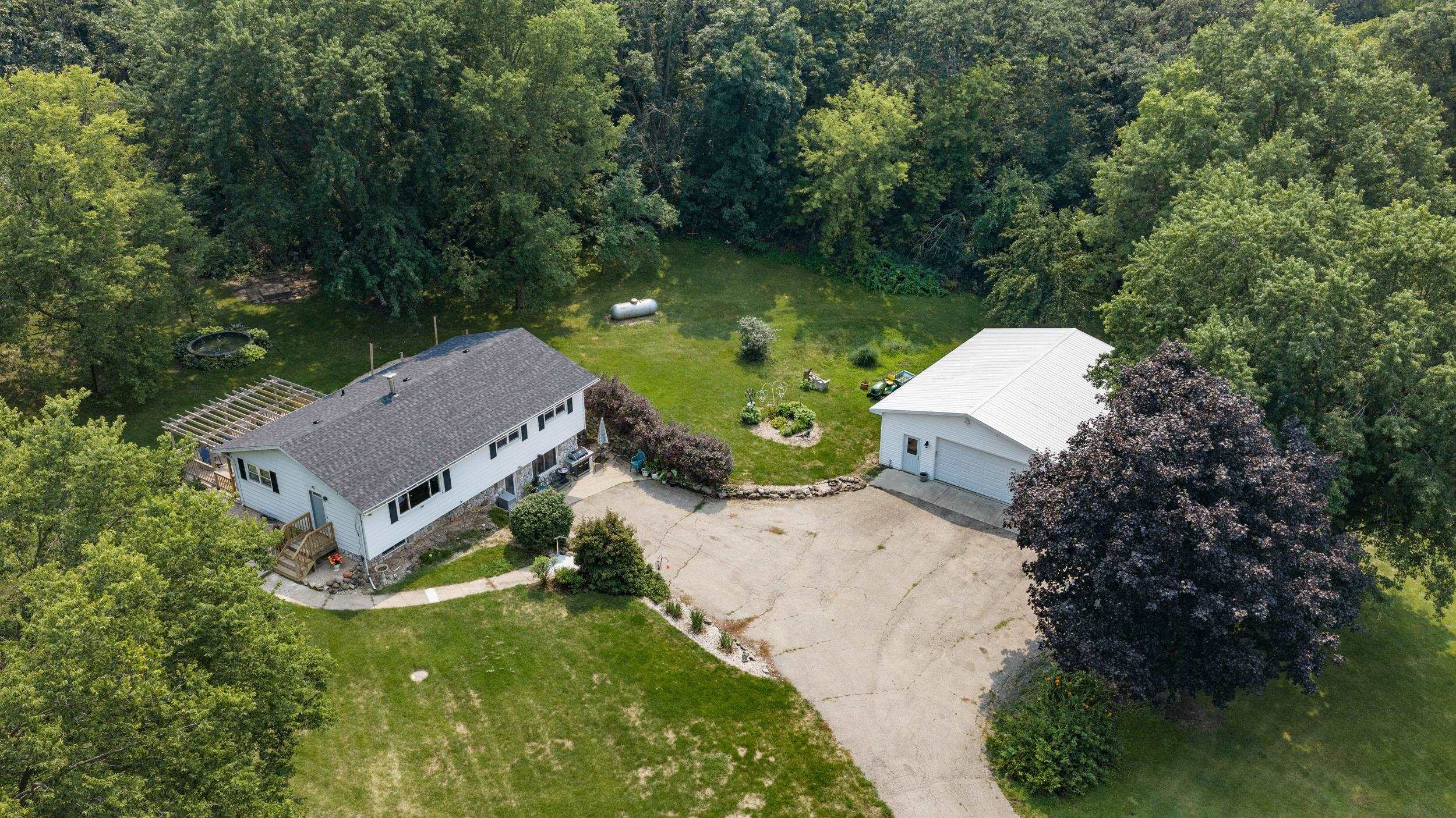 7419 Riles Road Middleton, WI 53562 - Photo 58 of 65 Gallery Image 58