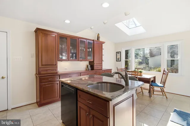 $969,888 | 8623 Pappas Way, Annandale, VA 22003