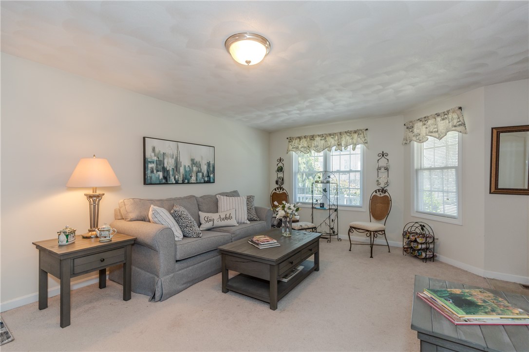 136 Jefferson Road Burrillville, RI 02830 - Photo 12 of 36