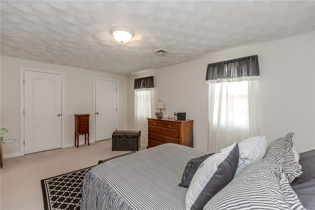 136 Jefferson Road Burrillville, RI 02830 - Photo 24 of 36