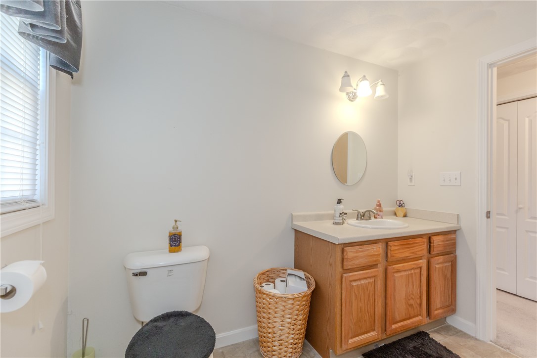 136 Jefferson Road Burrillville, RI 02830 - Photo 28 of 36