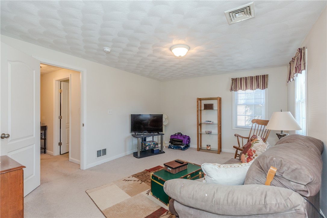 136 Jefferson Road Burrillville, RI 02830 - Photo 29 of 36