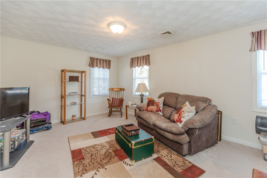 136 Jefferson Road Burrillville, RI 02830 - Photo 31 of 36