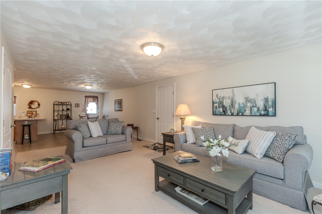 136 Jefferson Road Burrillville, RI 02830 - Photo 8 of 36