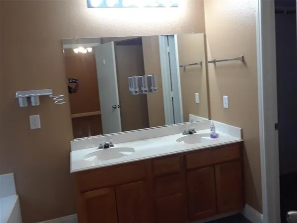 $2,200 | 2428 Collier Drive, McKinney, TX 75071