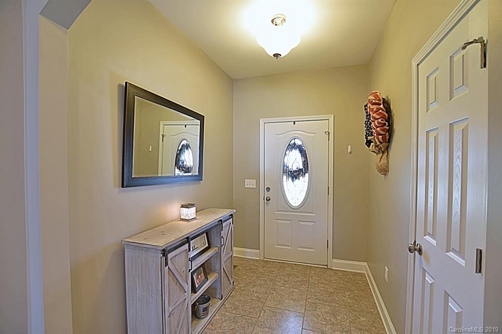 1352 Fairhope Road York, SC 29745 - Photo 2 of 29 Gallery Image 2