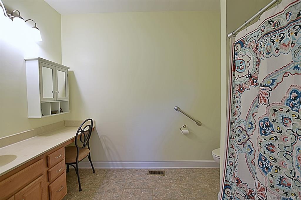 1352 Fairhope Road York, SC 29745 - Photo 17 of 29 Gallery Image 17