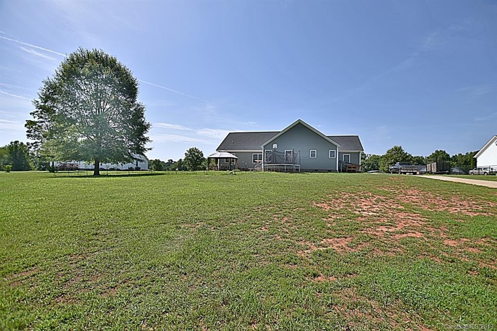1352 Fairhope Road York, SC 29745 - Photo 22 of 29 Gallery Image 22