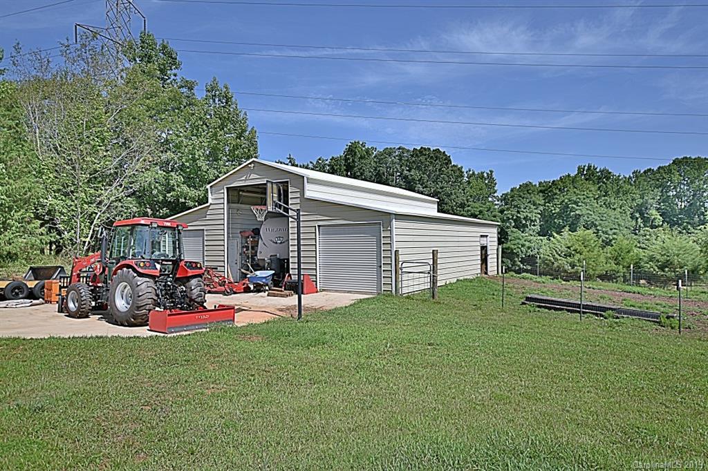 1352 Fairhope Road York, SC 29745 - Photo 24 of 29 Gallery Image 24