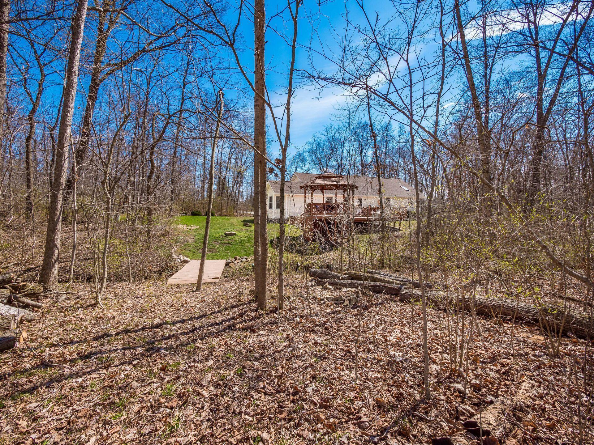 12741 Goodman Road Ashville, OH 43103 - Photo 44 of 61 Back Woods