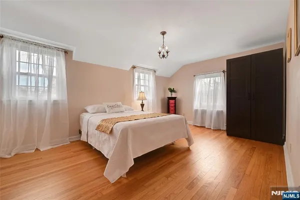 $579,000 | 133 Willow Avenue, Hackensack, NJ 07601