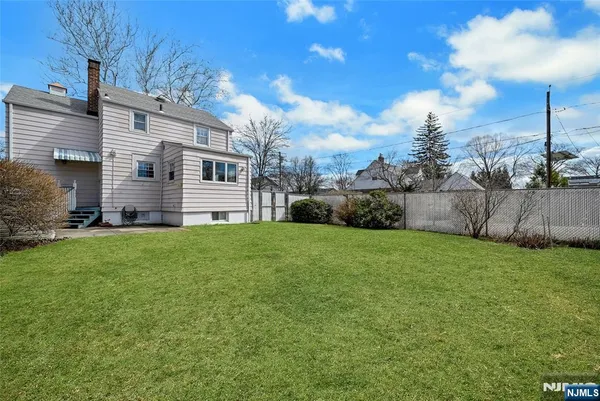 $579,000 | 133 Willow Avenue, Hackensack, NJ 07601