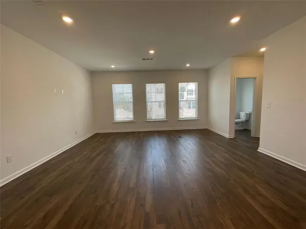 $3,200 | 5716 Schelton Place, Mableton, GA 30126