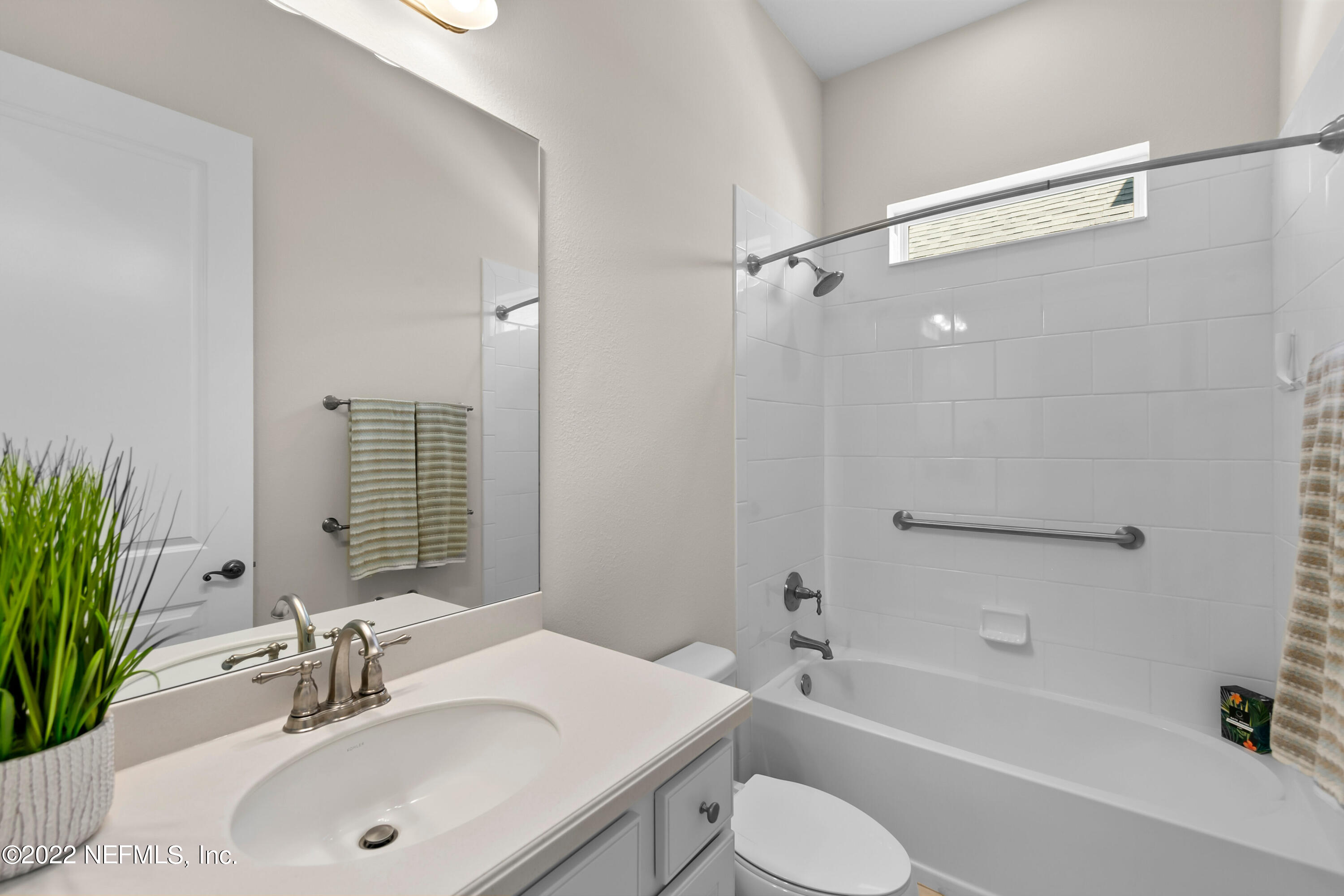 89 Shadow Rdg Trail Ponte Vedra, FL 32081 - Photo 5 of 32 Bathroom 1