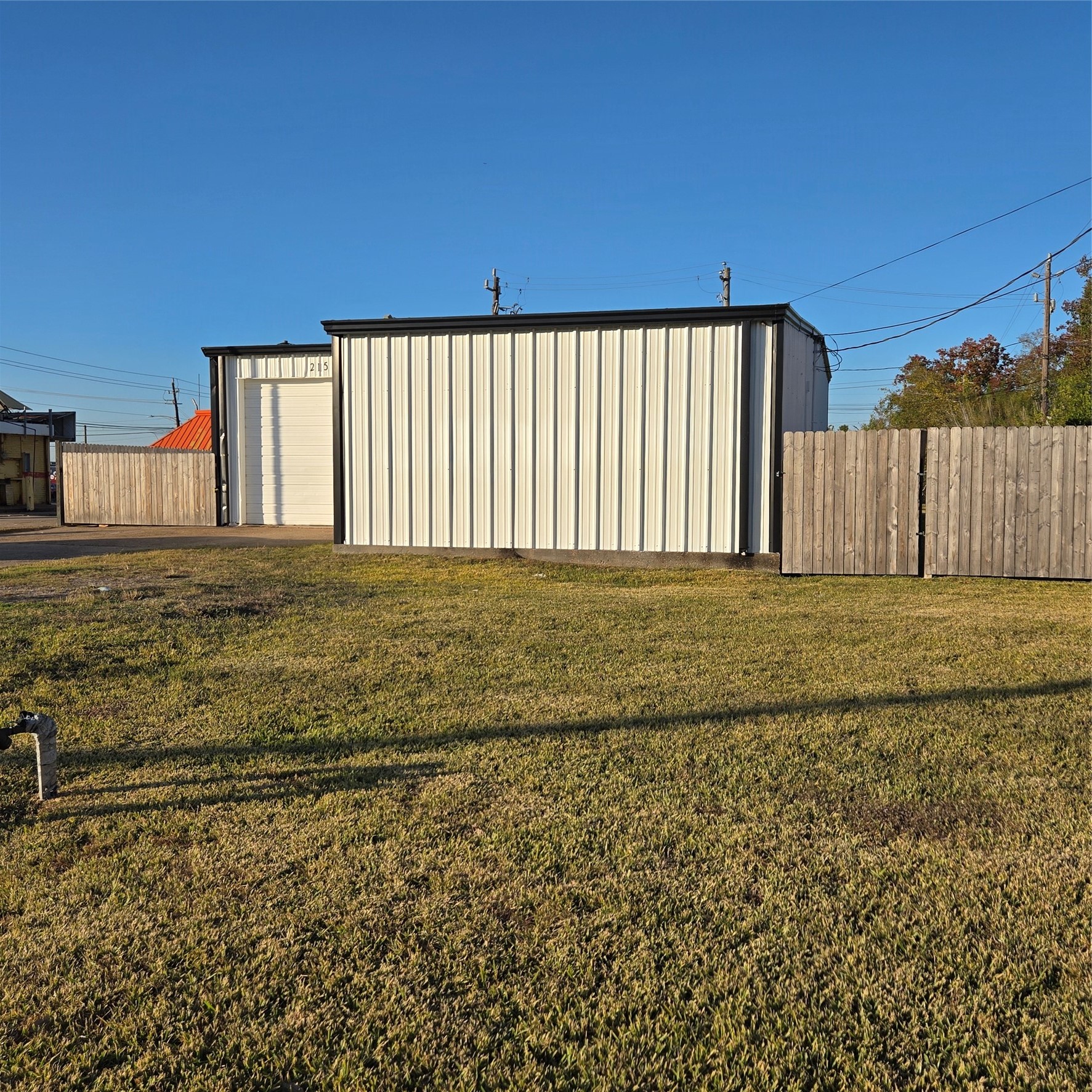215 Fresa Road Pasadena, TX 77502 - Photo 4 of 10