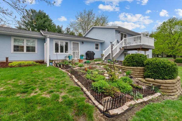 $519,900 | 3412 Briar Drive, Osseo, MI 49266