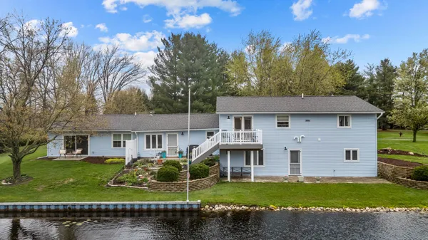 $519,900 | 3412 Briar Drive, Osseo, MI 49266