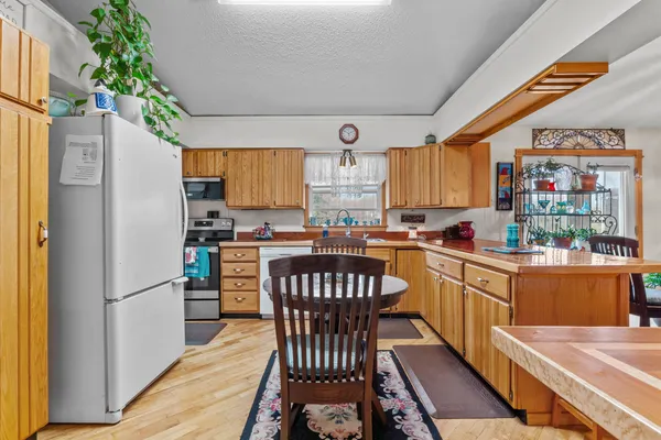 $519,900 | 3412 Briar Drive, Osseo, MI 49266