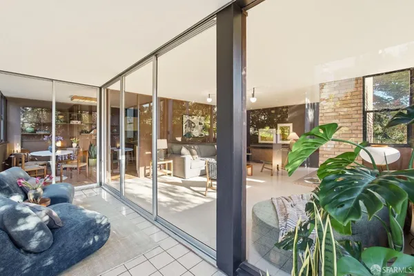 $895,000 | 1250 Ellis Street, Unit 2, San Francisco, CA 94109