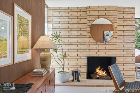 $895,000 | 1250 Ellis Street, Unit 2, San Francisco, CA 94109