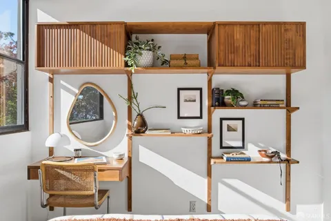 $895,000 | 1250 Ellis Street, Unit 2, San Francisco, CA 94109