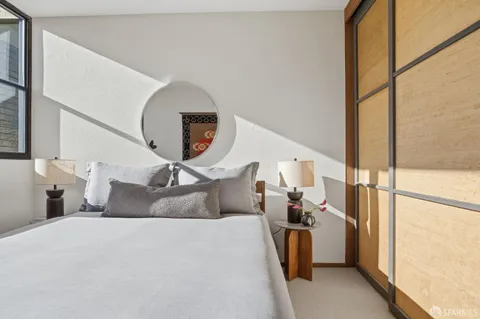 $895,000 | 1250 Ellis Street, Unit 2, San Francisco, CA 94109