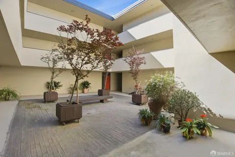 $895,000 | 1250 Ellis Street, Unit 2, San Francisco, CA 94109
