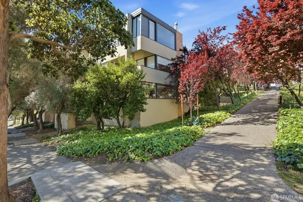 $895,000 | 1250 Ellis Street, Unit 2, San Francisco, CA 94109