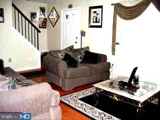 37 Hawthorne Road Sicklerville, NJ 08081 - Photo 2 of 6 Gallery Image 2