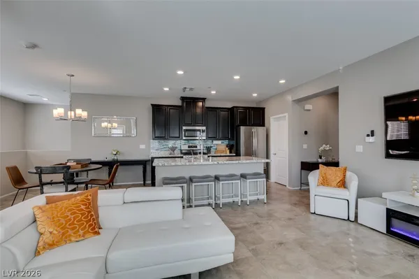 $3,865 | 545 Teovani Street, Unit 1026, Henderson, NV 89012