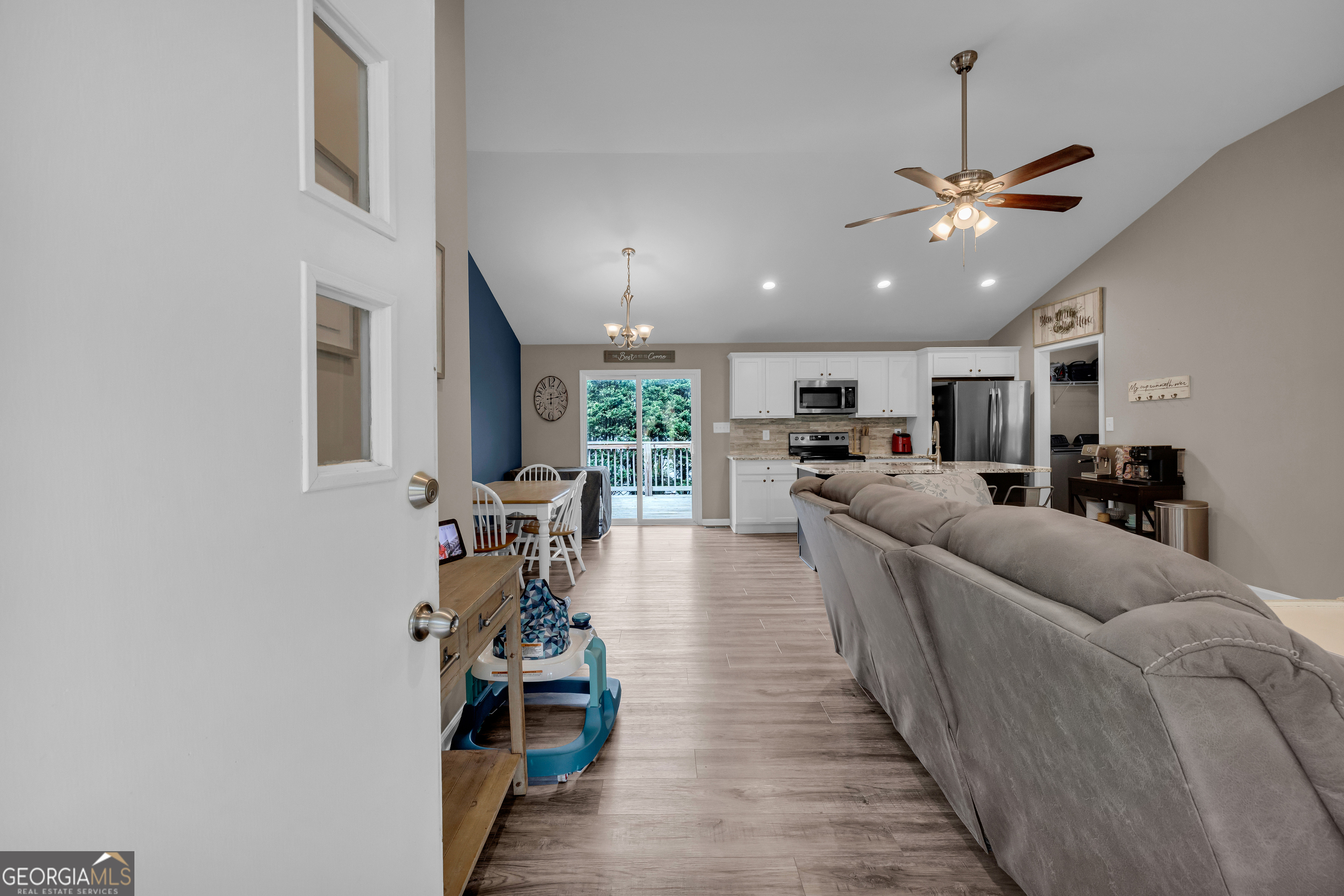 181 Old Airport Road Commerce, GA 30530 - Photo 12 of 49