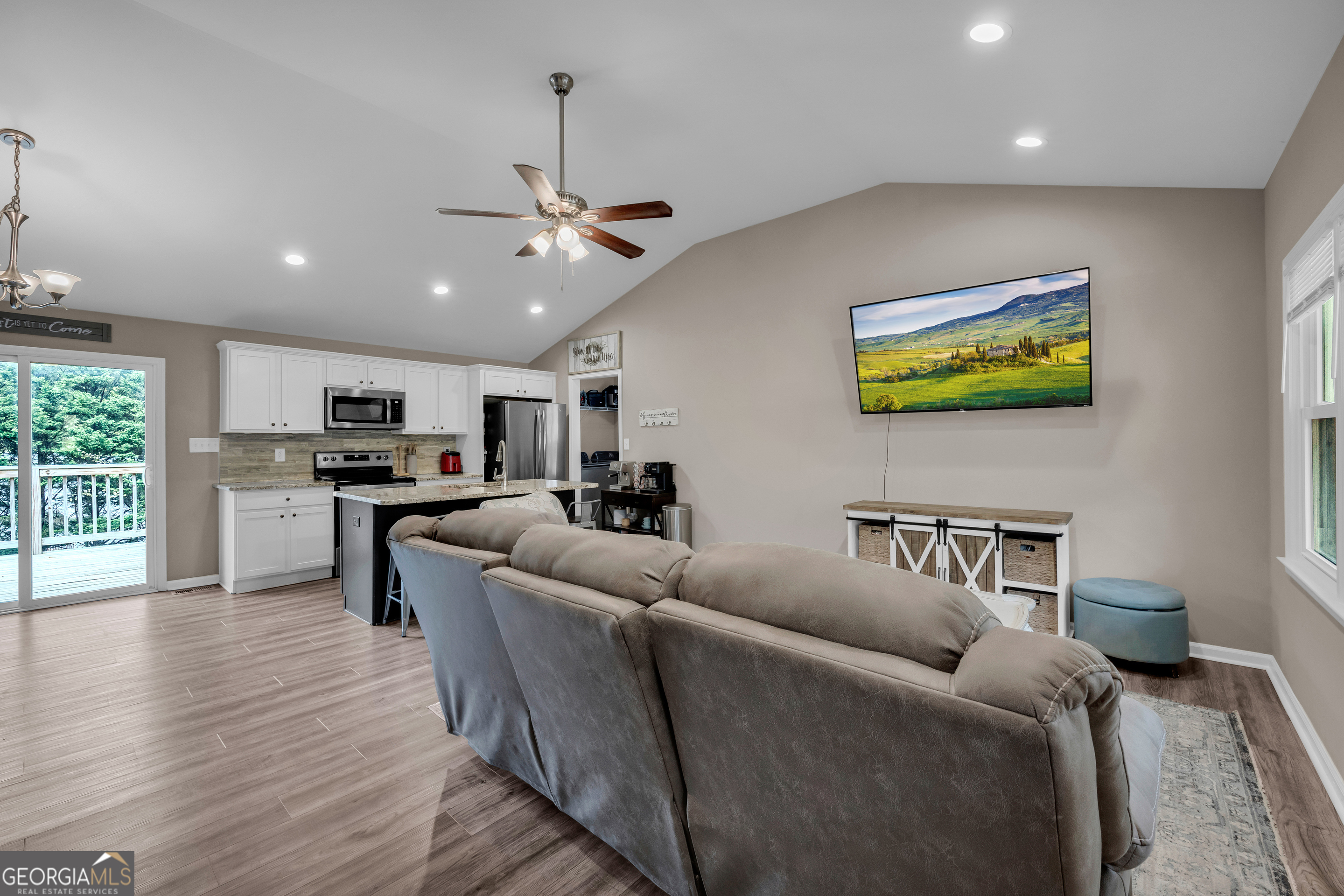 181 Old Airport Road Commerce, GA 30530 - Photo 13 of 49