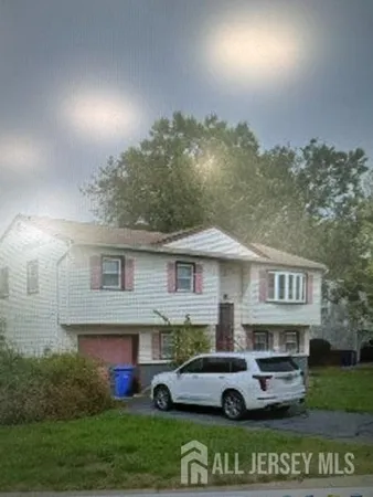 $399,000 | 38 Clara Drive, Piscataway, NJ 08854