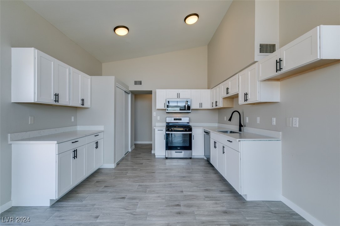 622 St Andrews Road Henderson, NV 89015 - Photo 27 of 47 Gallery Image 27