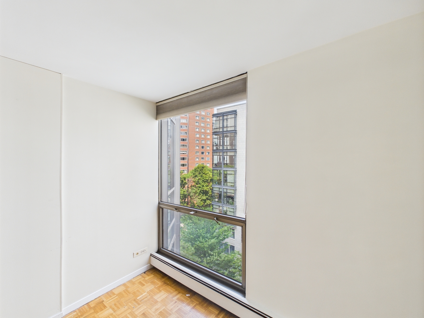 1310 North Ritchie Court, Unit 7D Chicago, IL 60610 - Photo 13 of 43