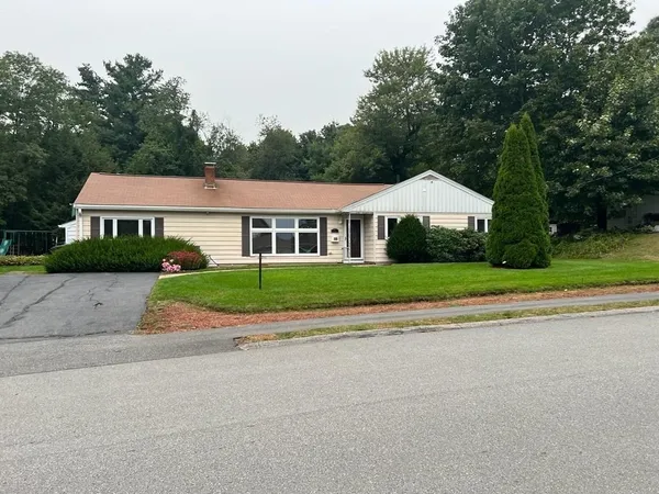 $4,000 | 5 Brookdale Road, Natick, MA 01760