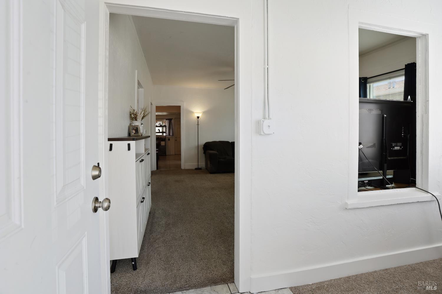 428 Montezuma Street Rio Vista, CA 94571 - Photo 4 of 20 Gallery Image 4