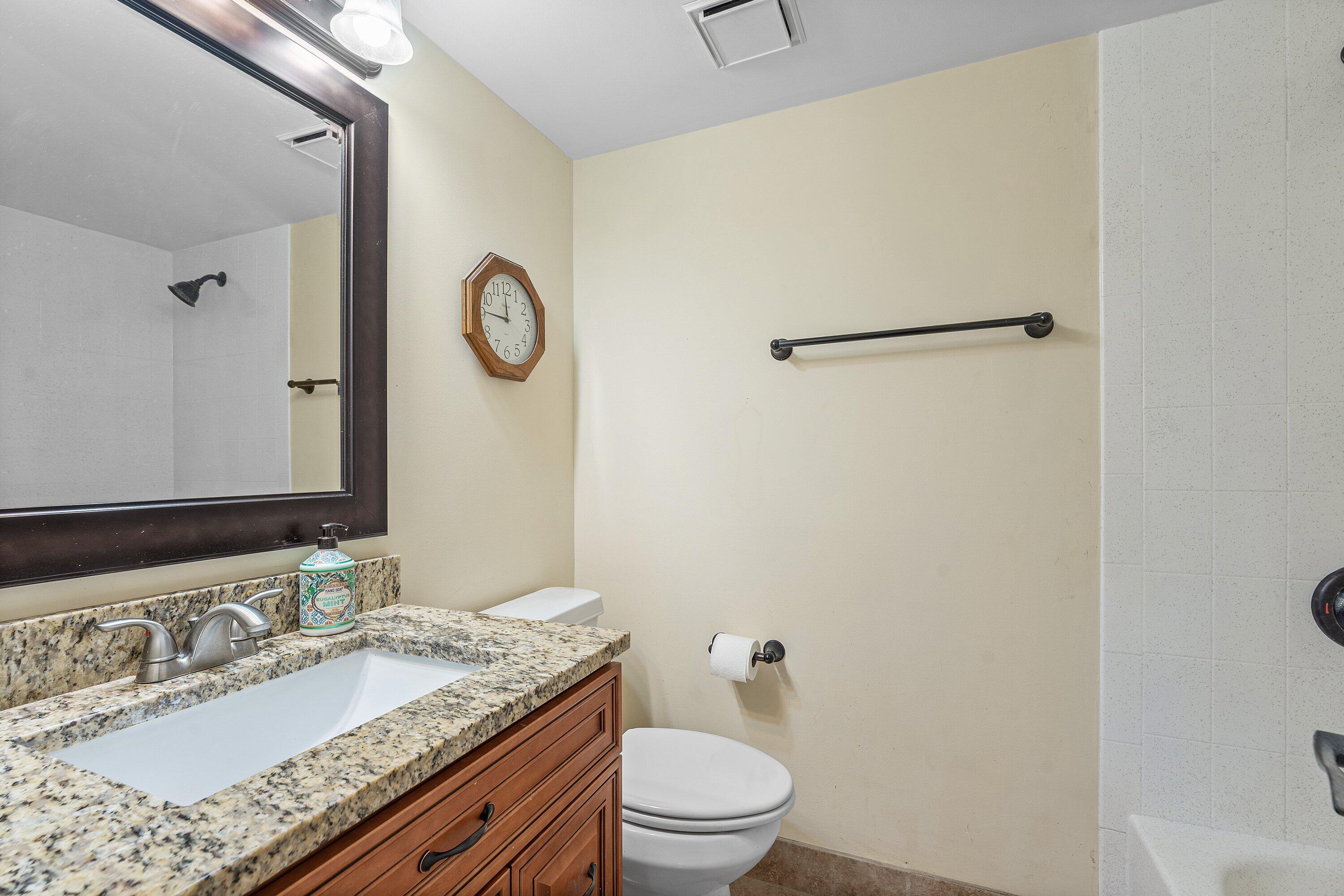 1111 Keystone Drive, Unit B Jupiter, FL 33458 - Photo 24 of 42 Beautifully Updated 2nd Bathroom!